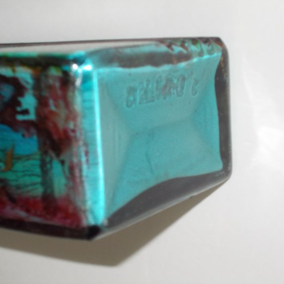 Beautiful glass decanter hand painted with alchol ink - Picture 7 of 10